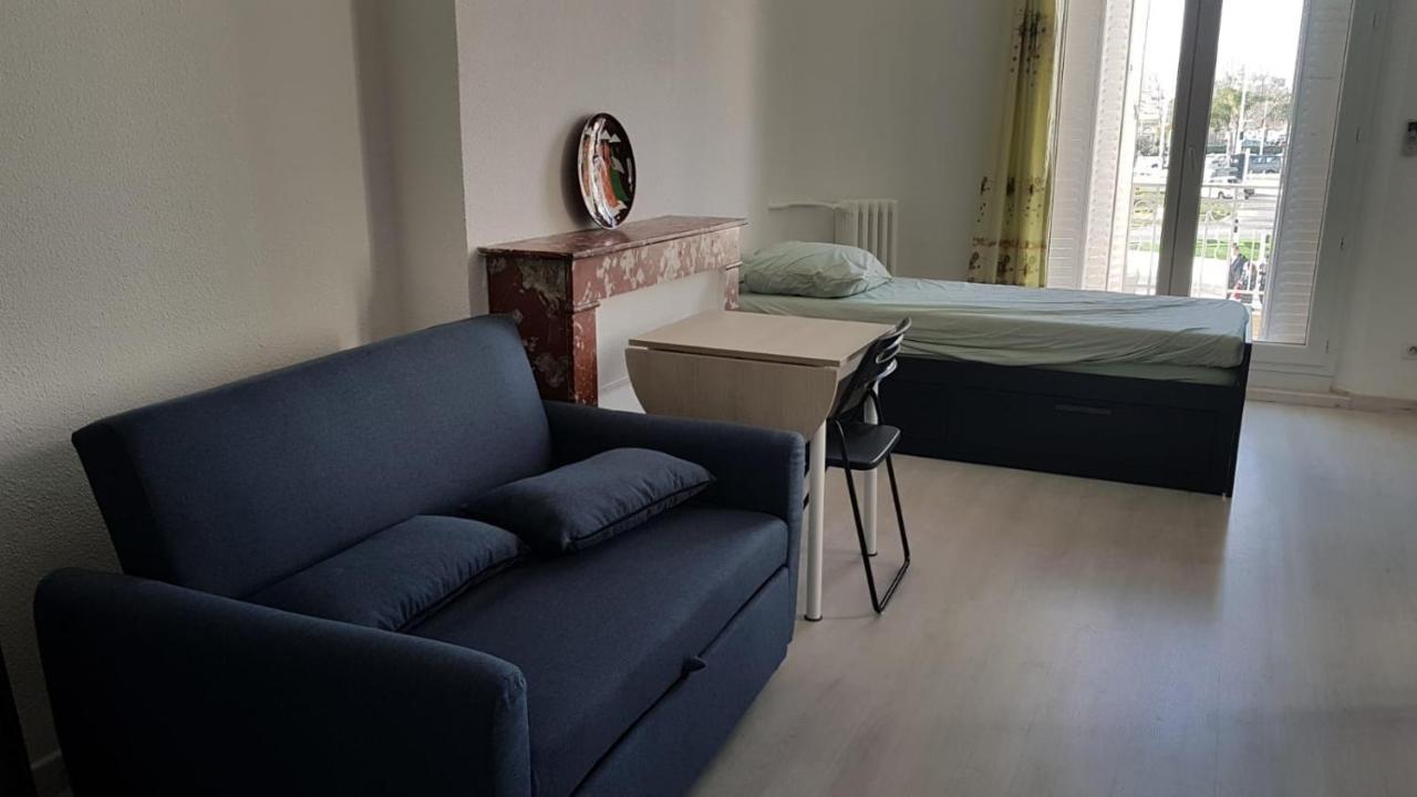Studio With Sea View For 2 People Toulon Exterior foto