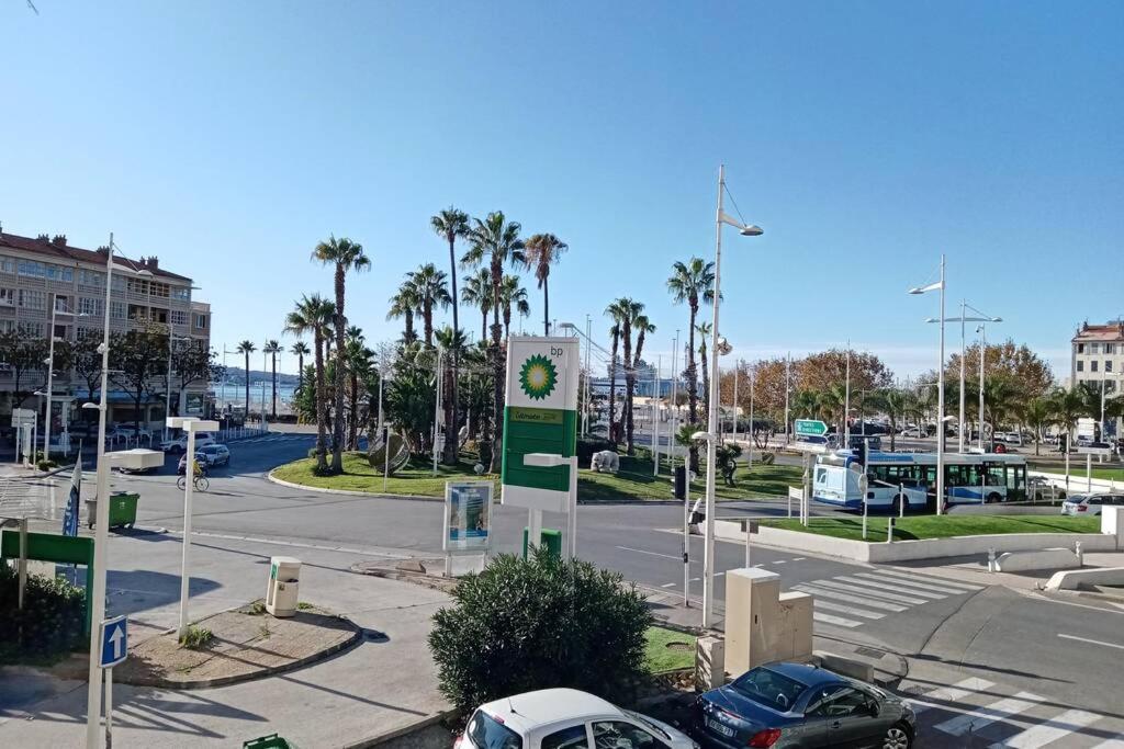 Studio With Sea View For 2 People Toulon Exterior foto
