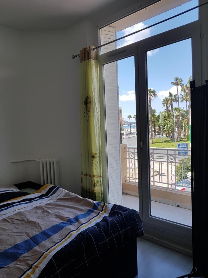Studio With Sea View For 2 People Toulon Exterior foto