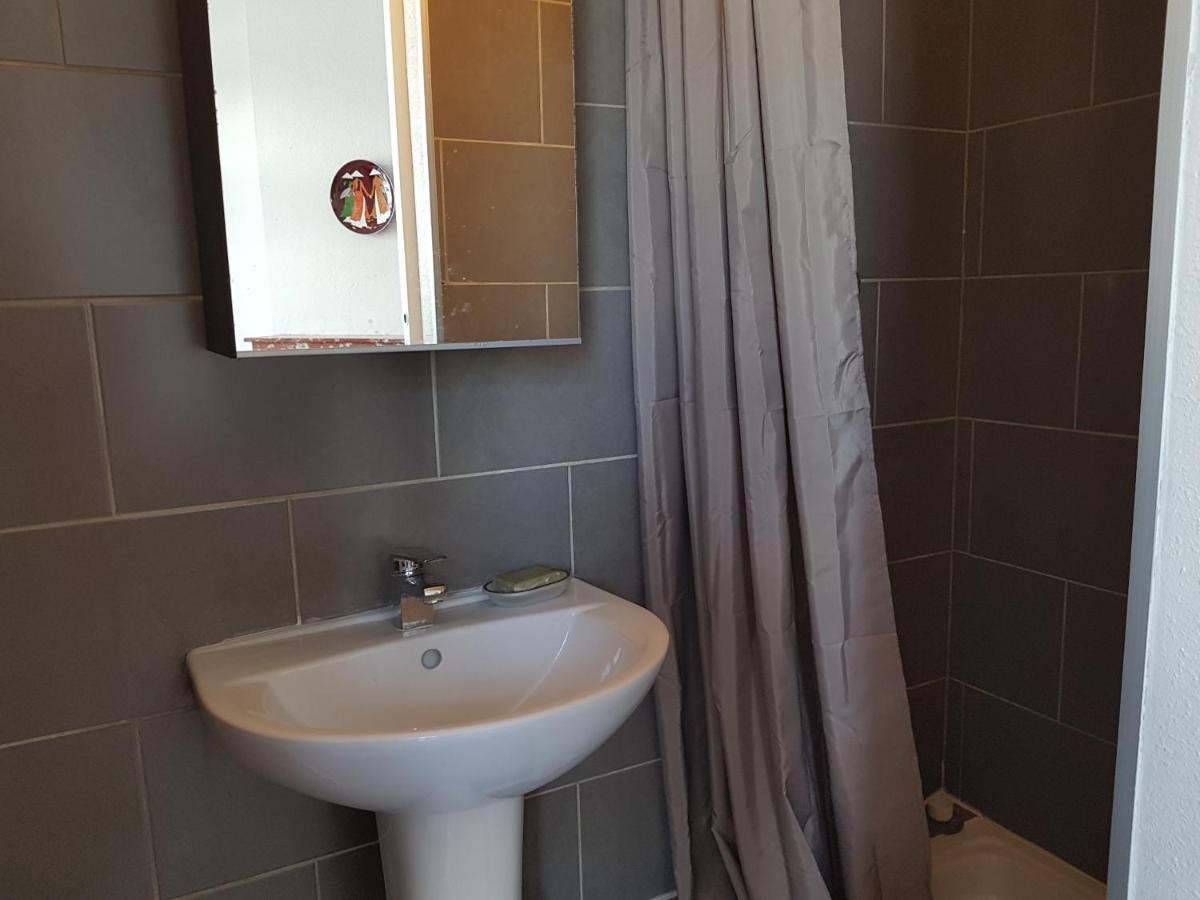 Studio With Sea View For 2 People Toulon Exterior foto