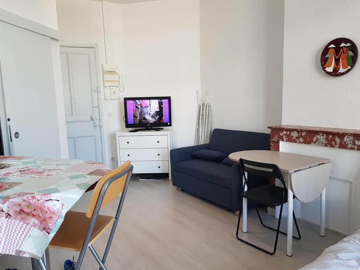 Studio With Sea View For 2 People Toulon Exterior foto